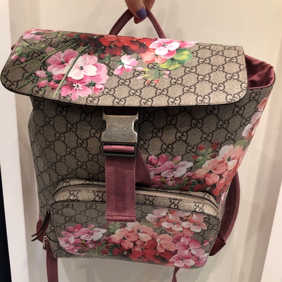 gucci backpack blooms